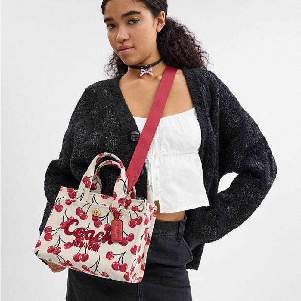 Coach Cargo Tote Bag 26 With Cherry Print - Picture 11 of 14